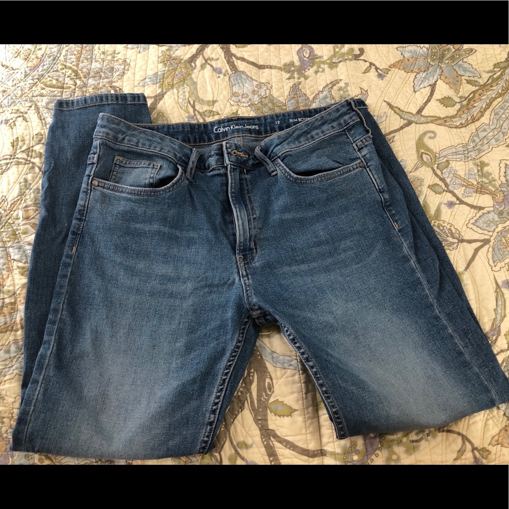 Calvin Klein skinny boyfriend jeans. Size 12.